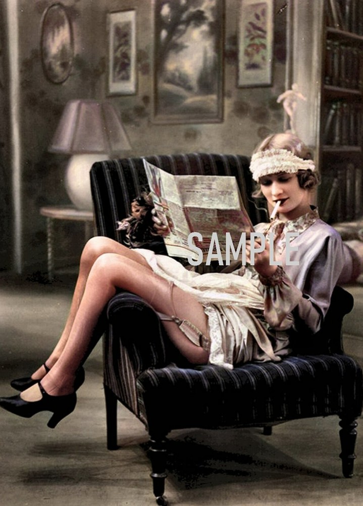 1920 SMOKING HOT FLAPPER Borderless 5×7 Photo (200-C)