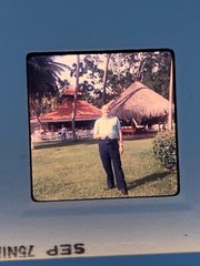 Lot Of 40 Vintage 1970’s Summer Vacation Nature Amateur 35mm Color Slides 2-9-7