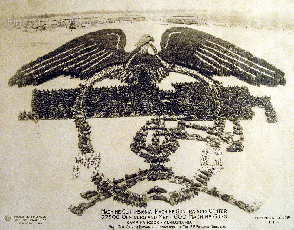 Arthur Mole Photo, «Machine Gun Insignia» 1918, living photograph