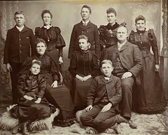 Heber Harris Thomas / Samuel James Hooper Pingree with his wives and family