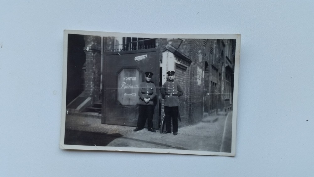 Photo 13R693 2 Men in Uniform Street Scene in Woldegh c.1930s approx 6x9cm