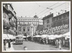 Photo Verona Italy Tram Market Stalls Old Town People 1950s