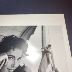 11 x 17″ Frank Worth Collection Elizabeth Taylor Stamped Lithograph Print COA