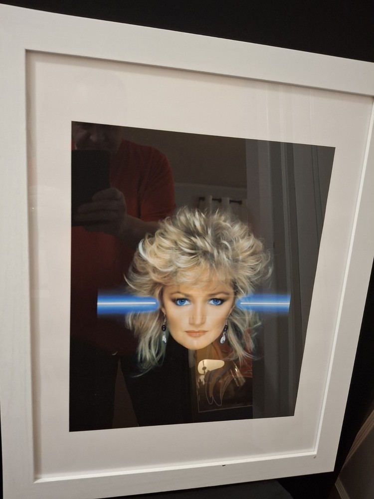 Bonnie Tyler record cover photo shoot 18 / 23 framed and ready to hang