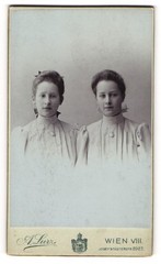 Photograph A. Lurz, Vienna, Josefstädterstr. 20-22, Two young ladies in fashion