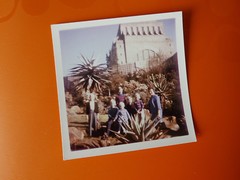 «FAMILY»: PHOTO, COLOUR PHOTO, SIBLINGS, GIRLS, BOYS, MOTHER, TRAVEL, HOLIDAY!