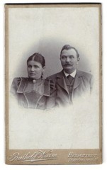 Photograph Berthold Wurm, Helmstedt, Neumärkerstr. 25, married couple in distinguished Kle