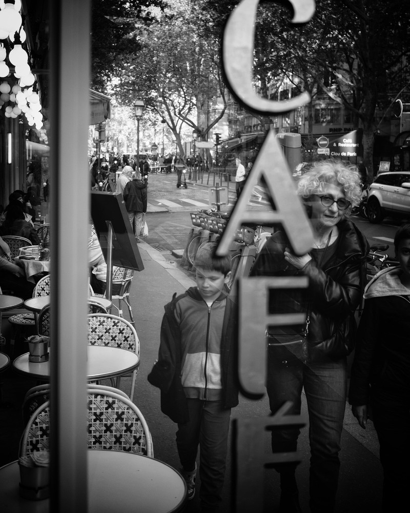 Fine Art Photography 5×7, 8×10, 11×14, 16×20 – Paris, France Street Photography