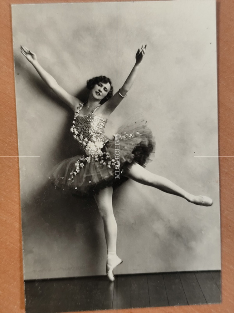 Photo Postcard Ballerina Ballet Woman Lady Fashion Girl Girl Maid FX