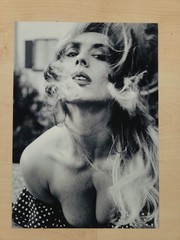 Photo INK – Giclee Print A4 – Fashion Portrait, Woman – Photography Chromatic