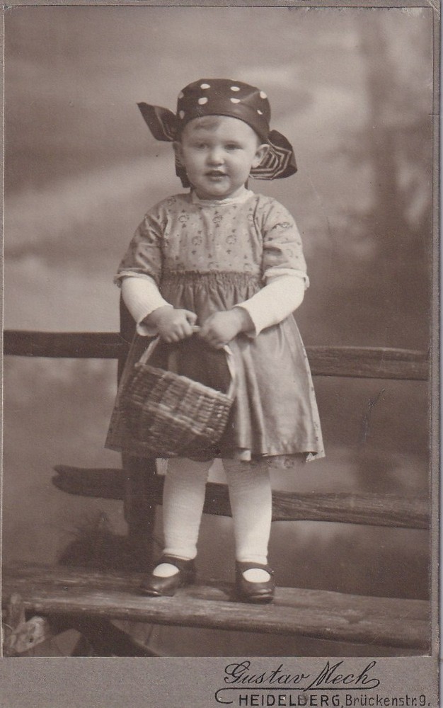 Gustav Mech CDV – Child Portrait – Heidelberg around 1910