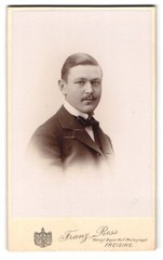 Photograph Franz Ress, Freising, Mr. Gramberg in suit and striped bow tie