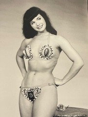 Large Photo Curiosa Pin-Up Printing Later Bettie Page Erotica Bdsm Fetish
