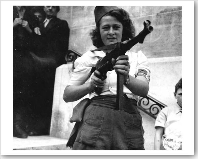 Nicole Minet a/k/a Simone Segouin with MP 40 French Resistance Fighter WWII
