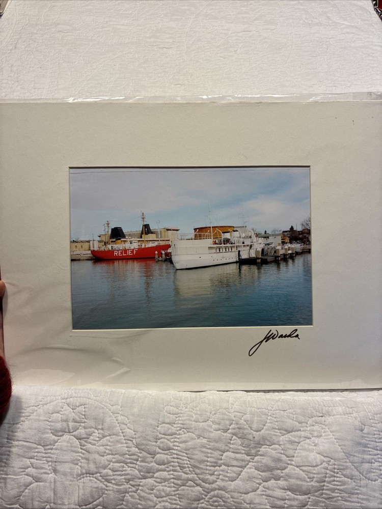 Joseph Wards Signed Photograph – Lot Of 3 Signed By Artist