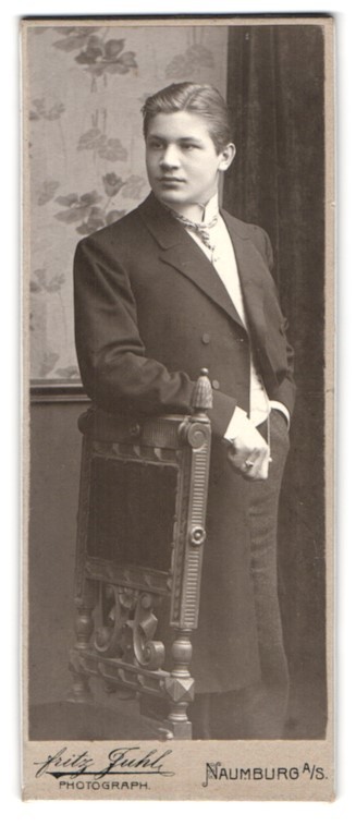 Photograph Fritz Fuhl, Naumburg, Martin Keintzoch in 1906