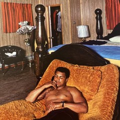 “MUHAMMAD ALI ‘The Greatest’ BOXING LEGEND “ART PORTRAIT” “Relaxing On Phone”