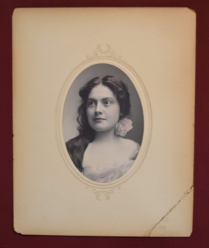 Antique Portrait Photograph of a Woman by Standiford Photos Louisville Kentucky
