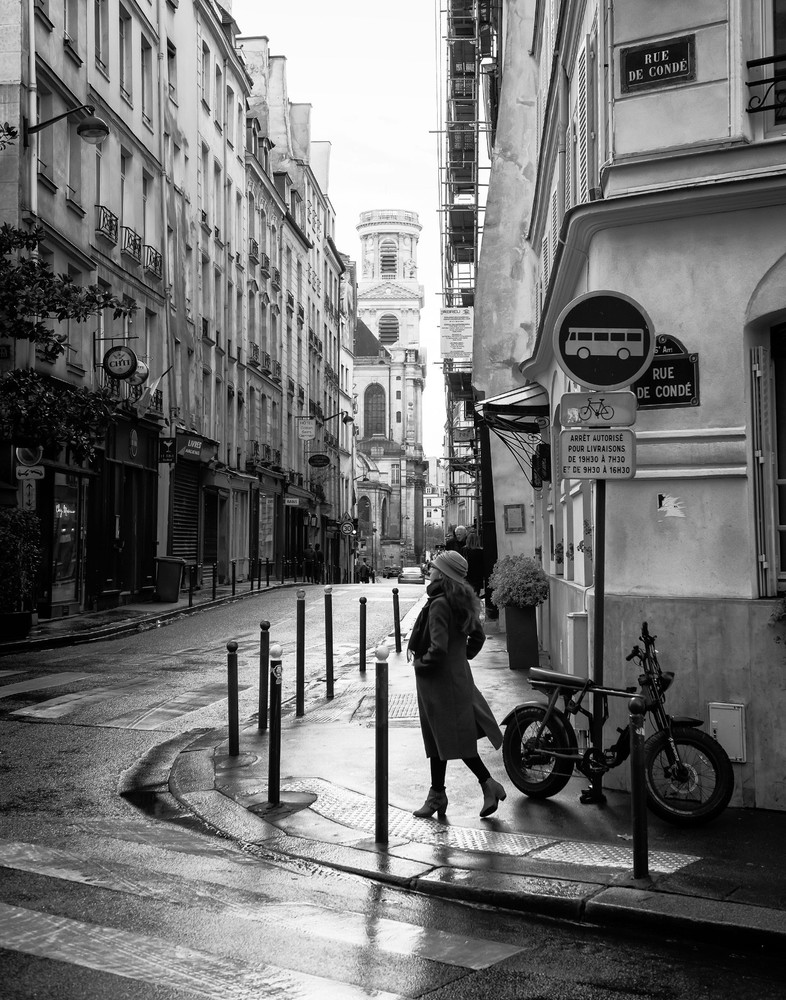 Fine Art Photography 5×7, 8×10, 11×14, 16×20 – Paris, France Street