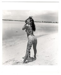 1954 BETTIE PAGE Original Female Nude BUNNY YEAGER Miami FL Key Biscayne Photo
