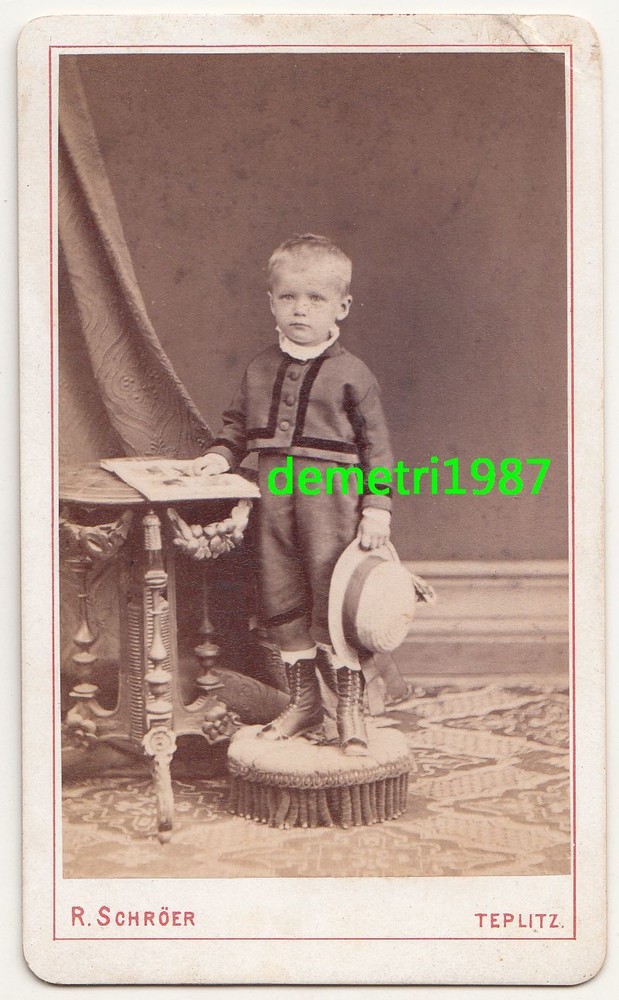 CdV photo sweet little boy Schröer Teplitz around 1870! (F1994