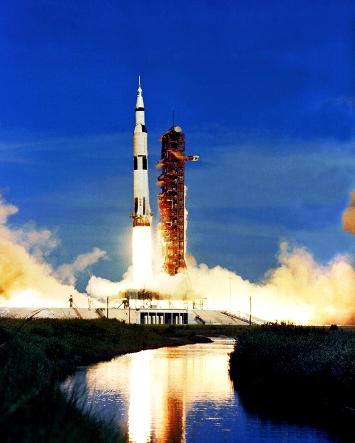 New NASA Photo: Apollo 15 Saturn V Rocket Launch, Lunar Misson in 1971 – 6 Sizes