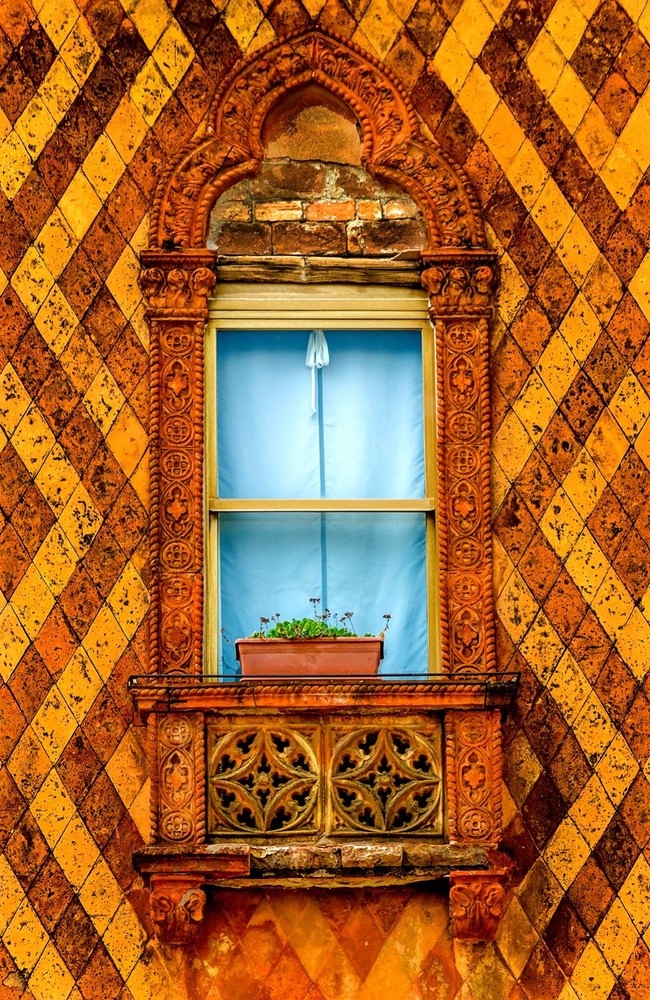 fine art wall art office art Venice Italy collar full canals gondolas architectu