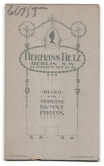 Photography Hermann Tietz, Berlin-SW, Leipziger-Str. 46-50, portrait sweet little