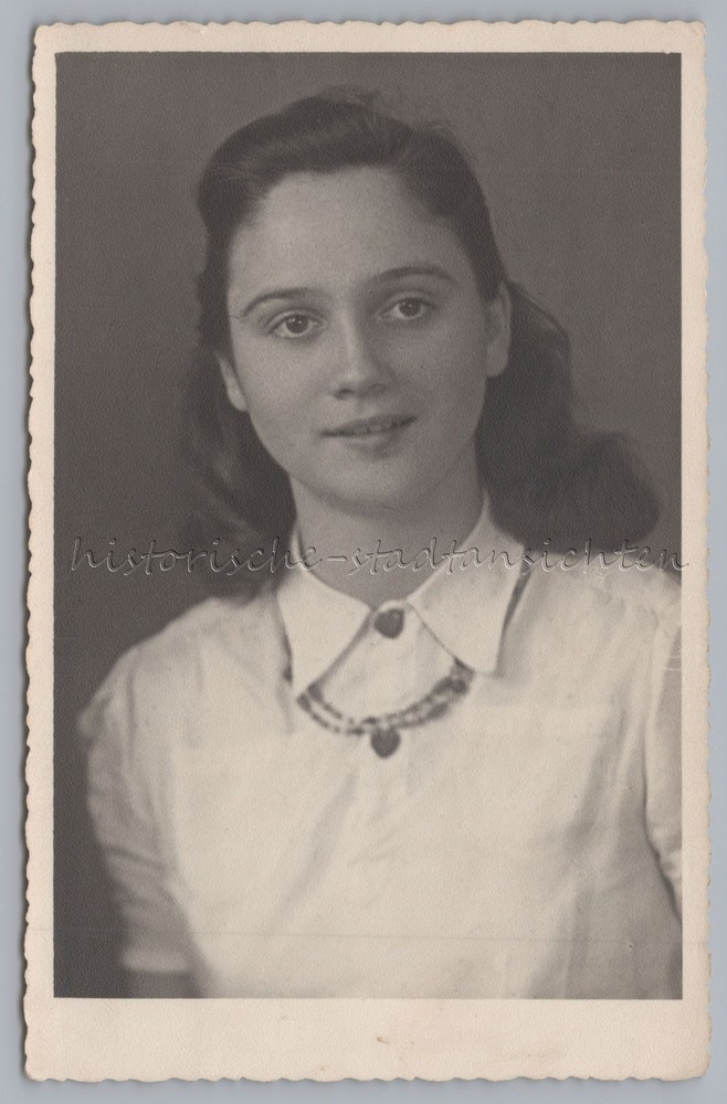 Bockenem 1949 – Portrait Woman – Old Photo 1940s