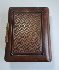 Heavy Photo Album Leather Embossed Art Nouveau 19th century 22 Photos
