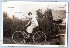 Berlin Marienfelde 1929 – Woman with Bicycle – 1920s – Photo 9x6cm