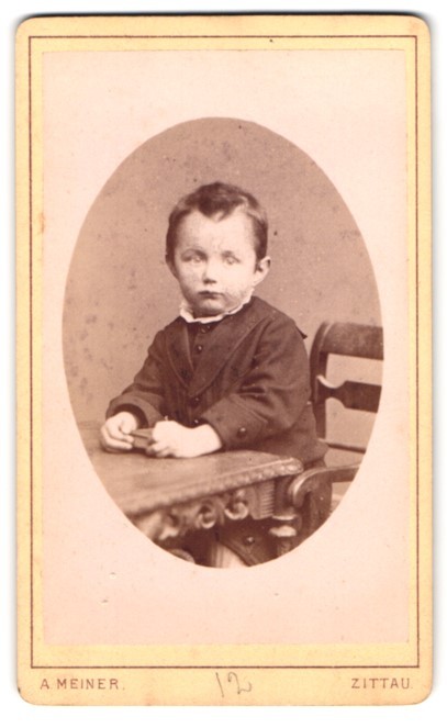 Photograph Ad. Meiner, Zittau, Hospitalstrasse 2, portrait little boy in mod