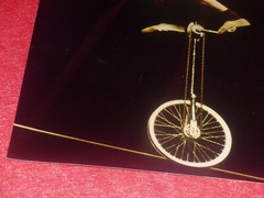 [CIRCUS] LARGE VINTAGE PHOTO / ACROBAT Ca 1980 40 X 30 Cm Colors