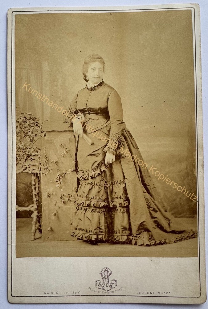orig. KAB photo photo photograph old fashion around 1870 Paris Le Jeune woman lady