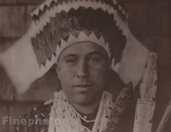 1900/72 Photogravure NATIVE AMERICAN INDIAN Tolowa Headdress EDWARD CURTIS 11×14