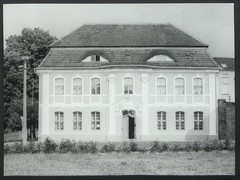 12 photographs view Frankfurt/Or, publisher PGH film and image Berlin,
