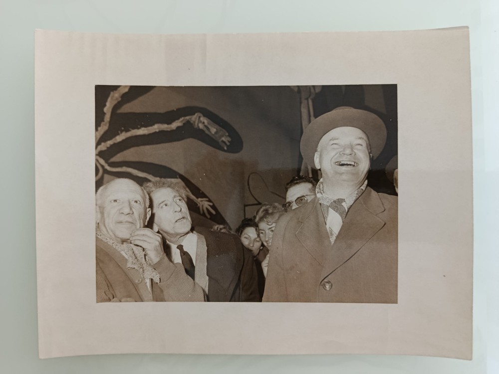 1953 Original Vintage Photo Pablo Picasso / Maurice Thorez / Jean Cocteau