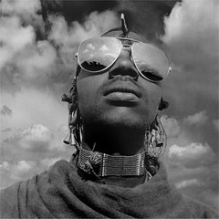 Fine Art Photography Signed Ltd Edition Print – MASAI Warrior Wearing Sunglasses