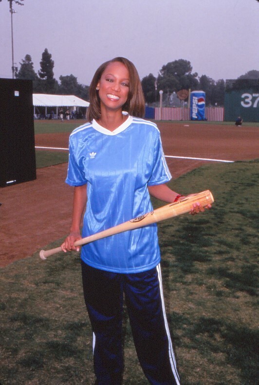 Dia Tyra Banks Celebrity Photo Agency 1998 KB Format Photographer P4-33-1-4