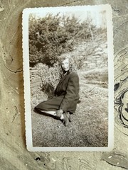 2 SEXY ALLURING WOMAN Original Black and White Photos 3 1/2″ X 6″