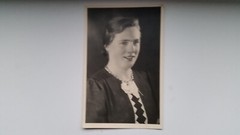 Photo 4R154 Pretty Girl Young Lady circa 1920s approx 9x14cm