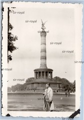 Berlin 1941 – Man in Front of Victory Column – 1940s – Photo 6x9cm