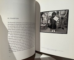Annie Leibowitz At Work 2008 SIGNED Ships Free in US!