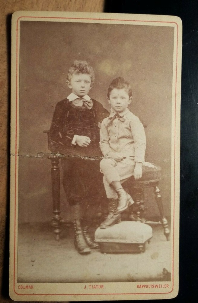 2 Little Boys – Backdrop / 1877 CDV Joseph Tiator Colmar Rappoltsweiler