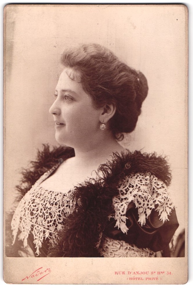 Photograph Nadar, Paris, Actress Lola Beith in Dress, 1893