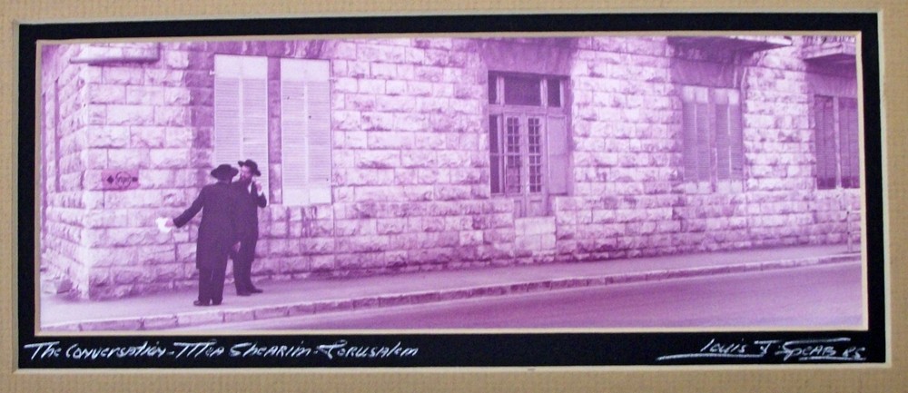 «The Conversation – Mea Shearim – Jerusalem» signed photograph by Louis J. Spear