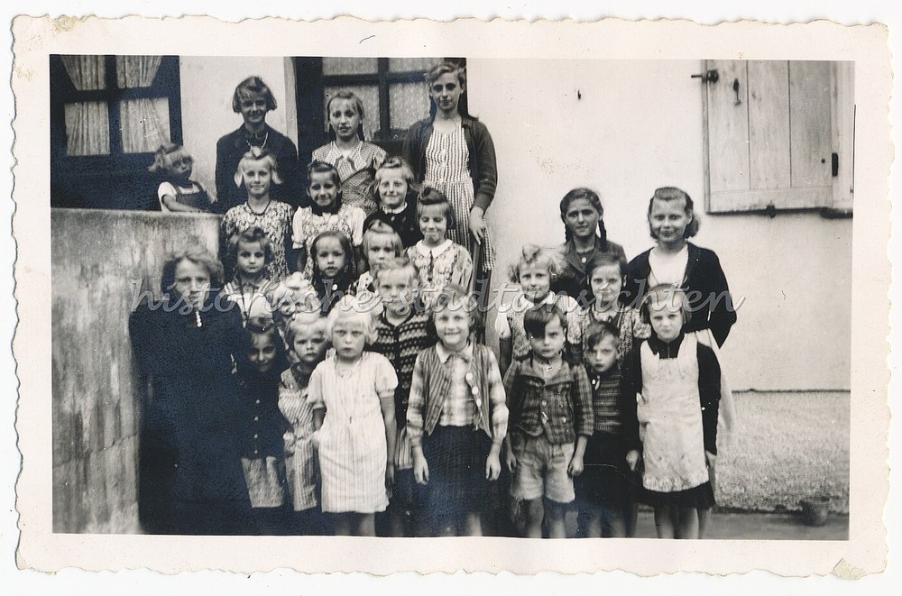 Girls and Boys – Children Group Photo in Front of House 1940 – Vintage Photo 1940s