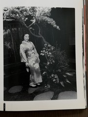 🎈Signed Nobuyoshi Araki – Tokyo Tabi Nikki, w/ Original Drawing “Arakiss” 2003
