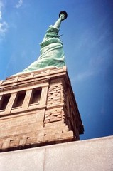 STATUE OF LIBERTY Vintage 1990s PHOTO New York City ARM PIT VIEW