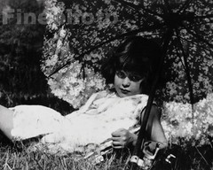 1933 Original LITTLE GIRL & PARASOL Hungary France Photo Art By NORA DUMAS 11×14